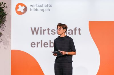 Bild220_sandramarusicphotography_wirtschaft_day1 Large.jpeg