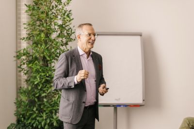 Bild311_sandramarusicphotography_wirtschaft_day1 Large.jpeg