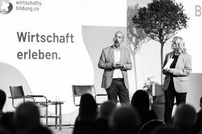 Bild615_sandramarusicphotography_wirtschaft_day1 Large.jpeg