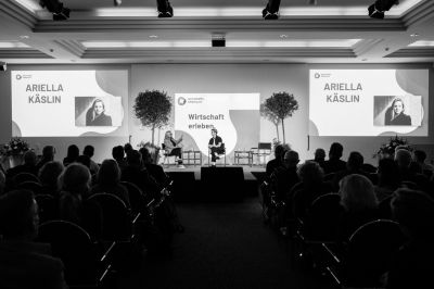 Bild625_sandramarusicphotography_wirtschaft_day1 Large.jpeg