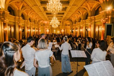 Bild717_sandramarusicphotography_wirtschaft_day1 Large.jpeg